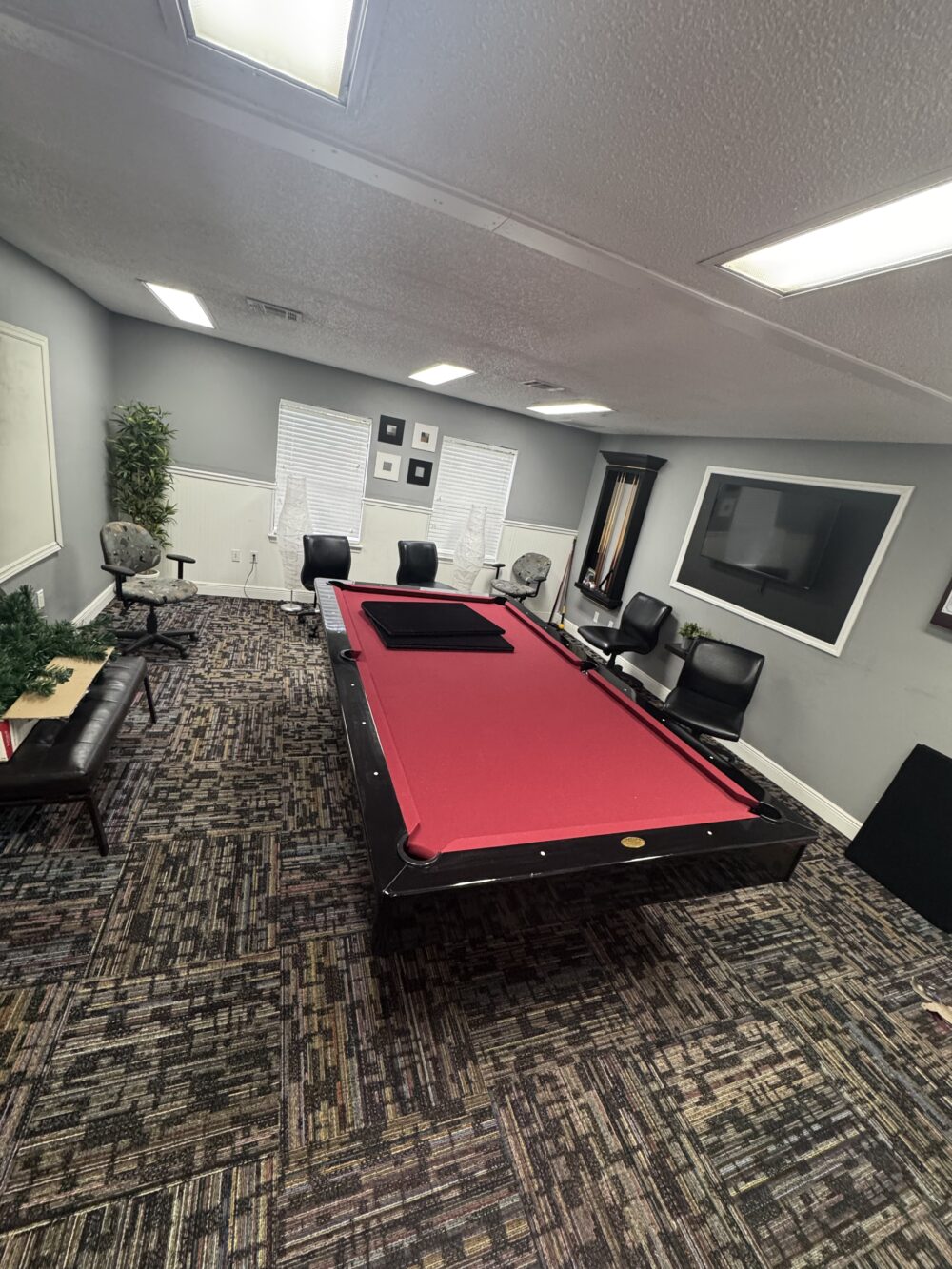 9ft Olhausen Monarch Used Billiard table - Image 8